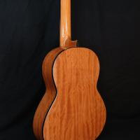 guitarra personalizada Vael de Ginés luthier 