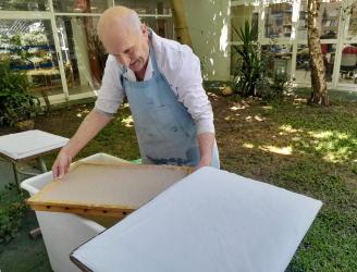 Fabricación de Papel Artesano