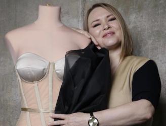 Anatomía de un Corset: Arquitectura invisible de Alta Costura