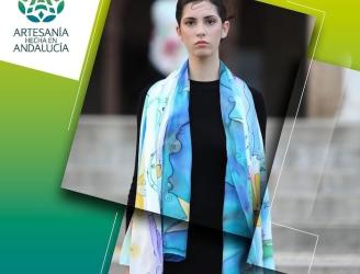 Fular pintado a mano