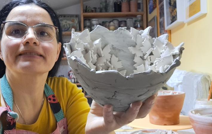 Videos demostrativos sobre la realización de los nidos de mariposas , obra " Nius"