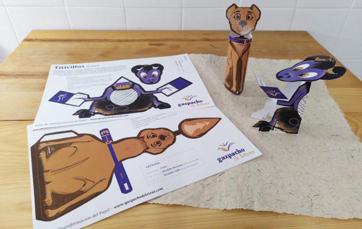 Maquetas en papel de Duna y Titivillus, las mascotas de Gazpacho de Letras