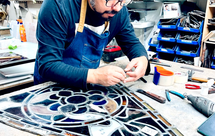 Taller de Creación Artística en Vidrio de Reutilización
