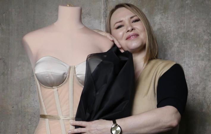 Anatomía de un Corset: Arquitectura invisible de Alta Costura