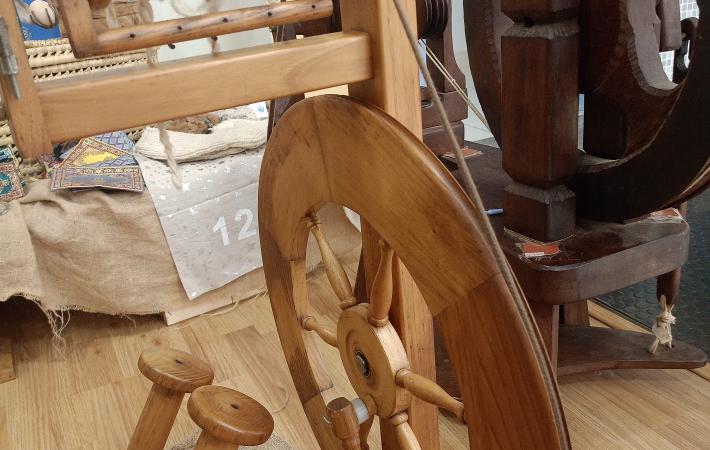 El oficio de Hilar en Rueca 