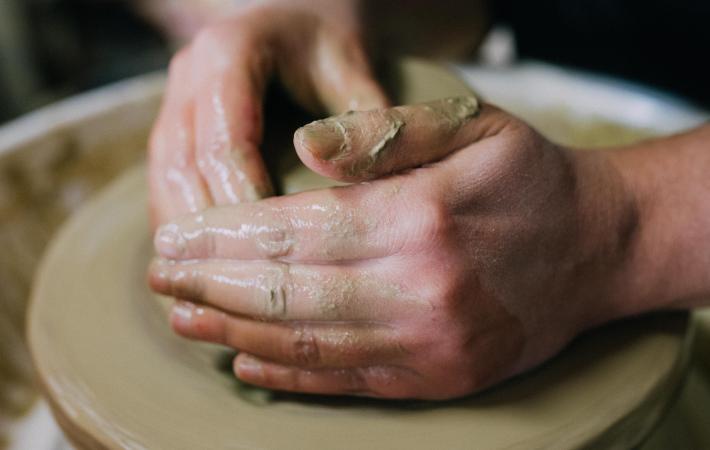 Cerámica Pepa Moreno al torno