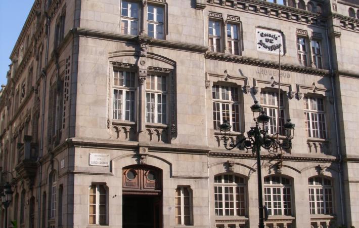 Fachada do Edificio da EMAO