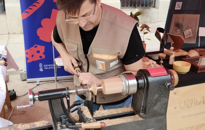 torneado de pirindolas