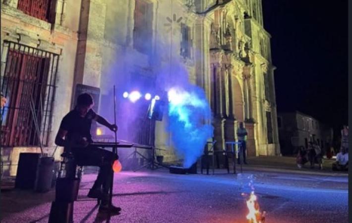 Exhibición vidrio soplado Diego Rodríguez