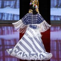 Presentación de la colección 2022 en el Salón Internacional de la Moda Flamenca (SIMOF).