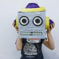 Piñata robot