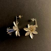 Pendientes flor narciso 
