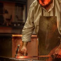 artesanías del metal, trabajo creativo con hierro