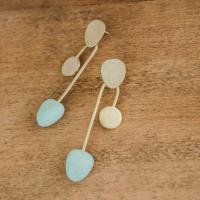 Pendientes de latón y porcelana esmaltada